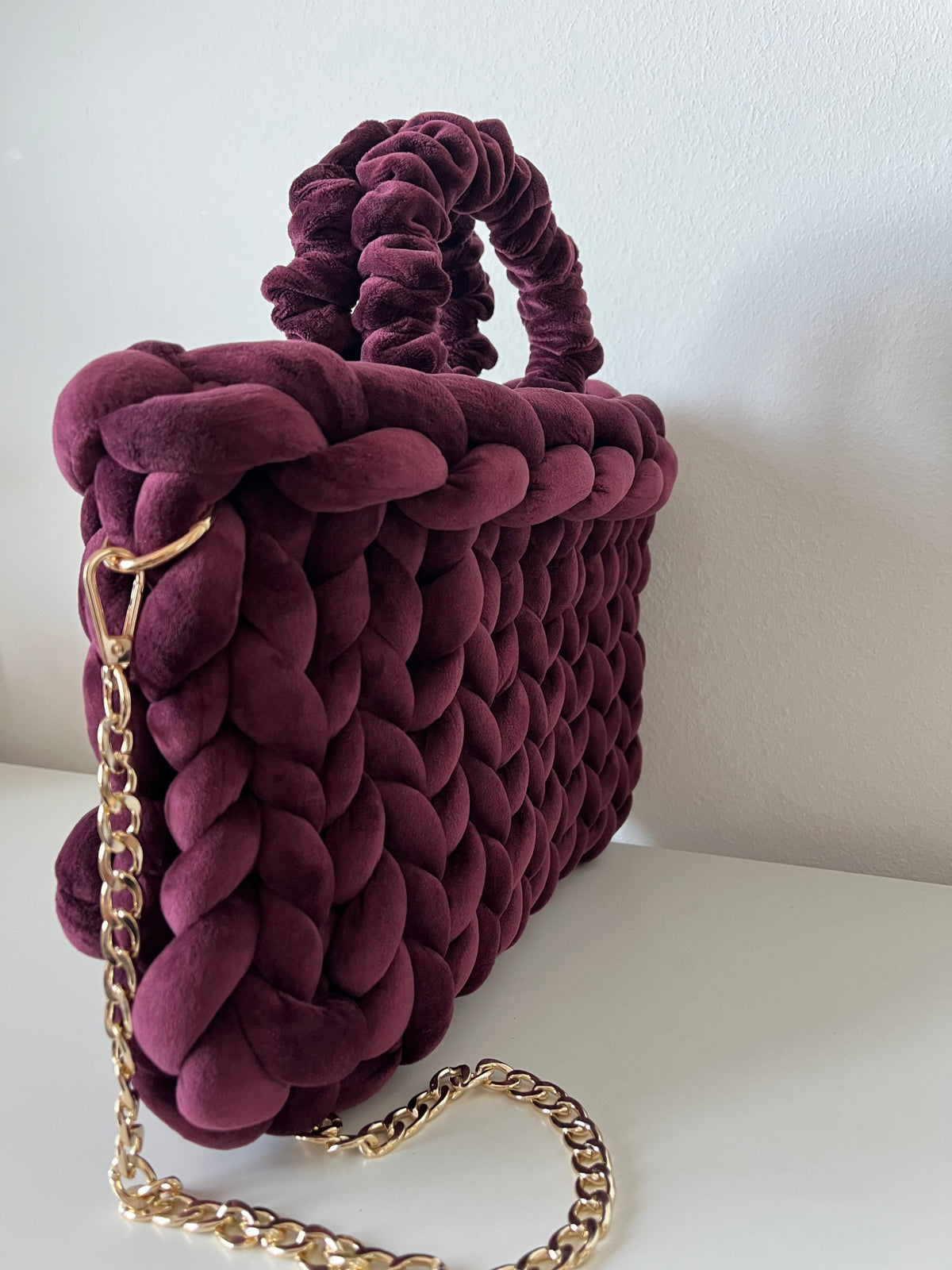 VELOURA – Handmade Burgundy Velvet Bag with Gold Chain