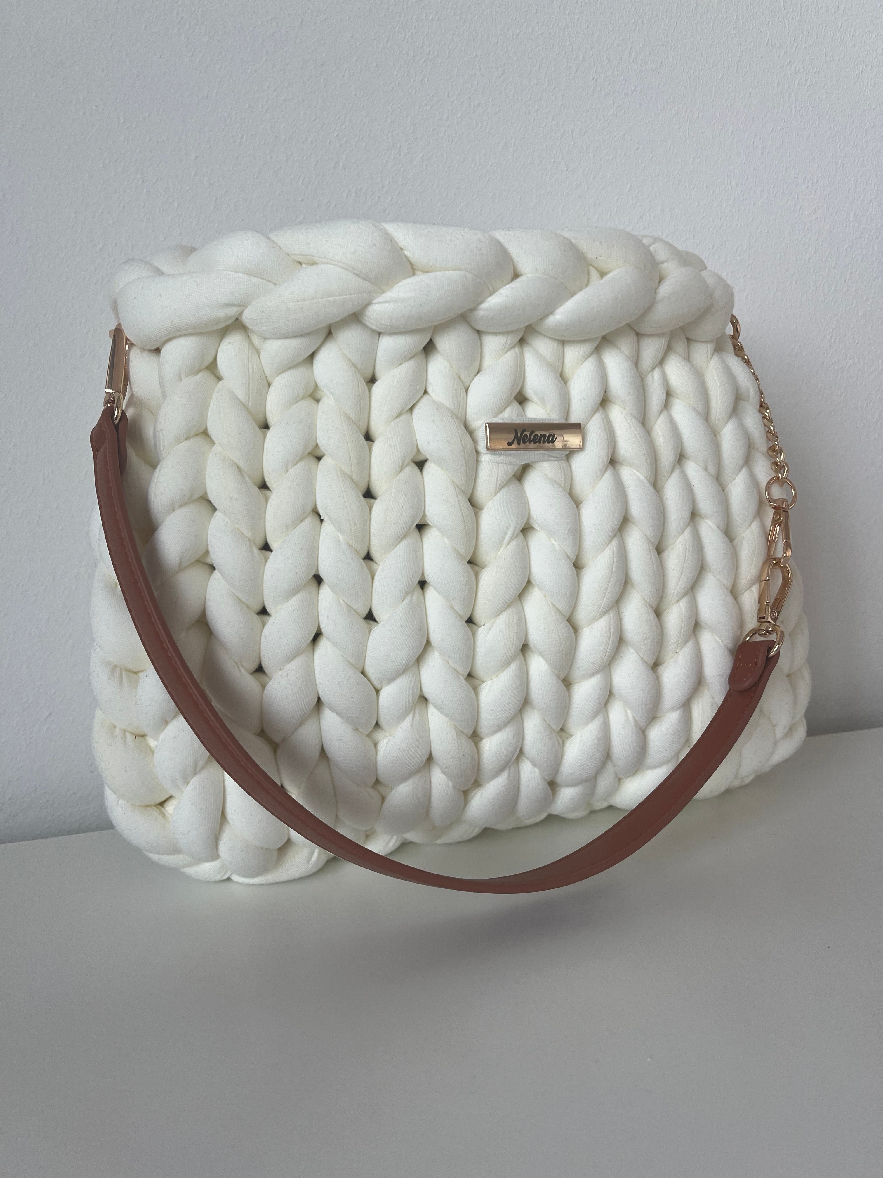 White Marshmallow – Handmade Chunky Shoulder Bag