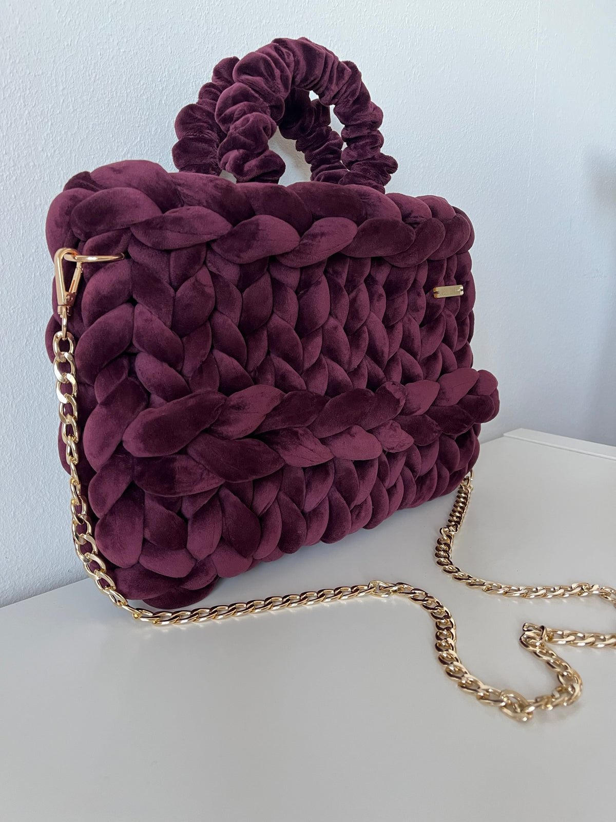 VELOURA – Handmade Burgundy Velvet Bag with Gold Chain
