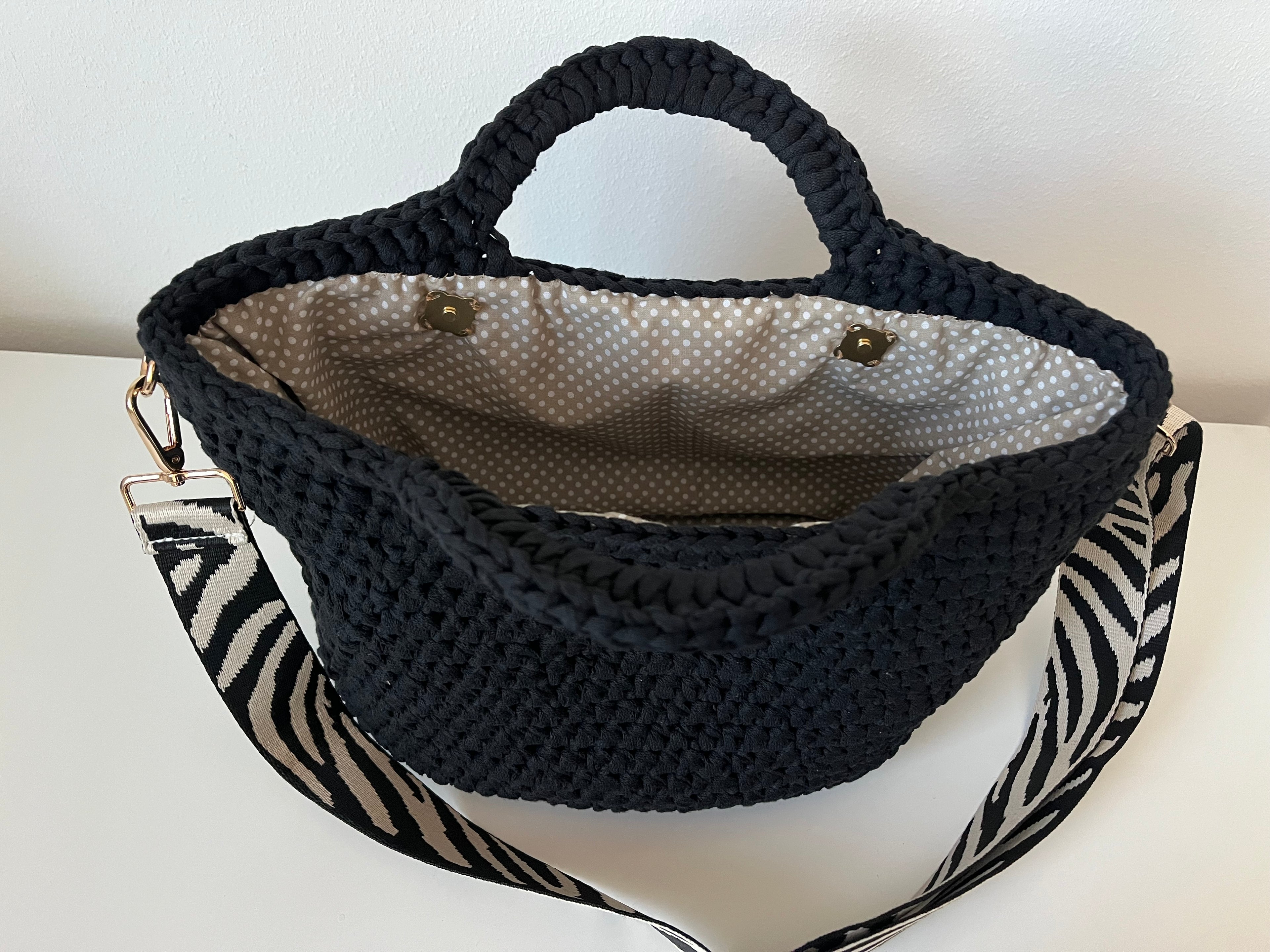 Handmade Crochet Tote Bag – Black Zebra