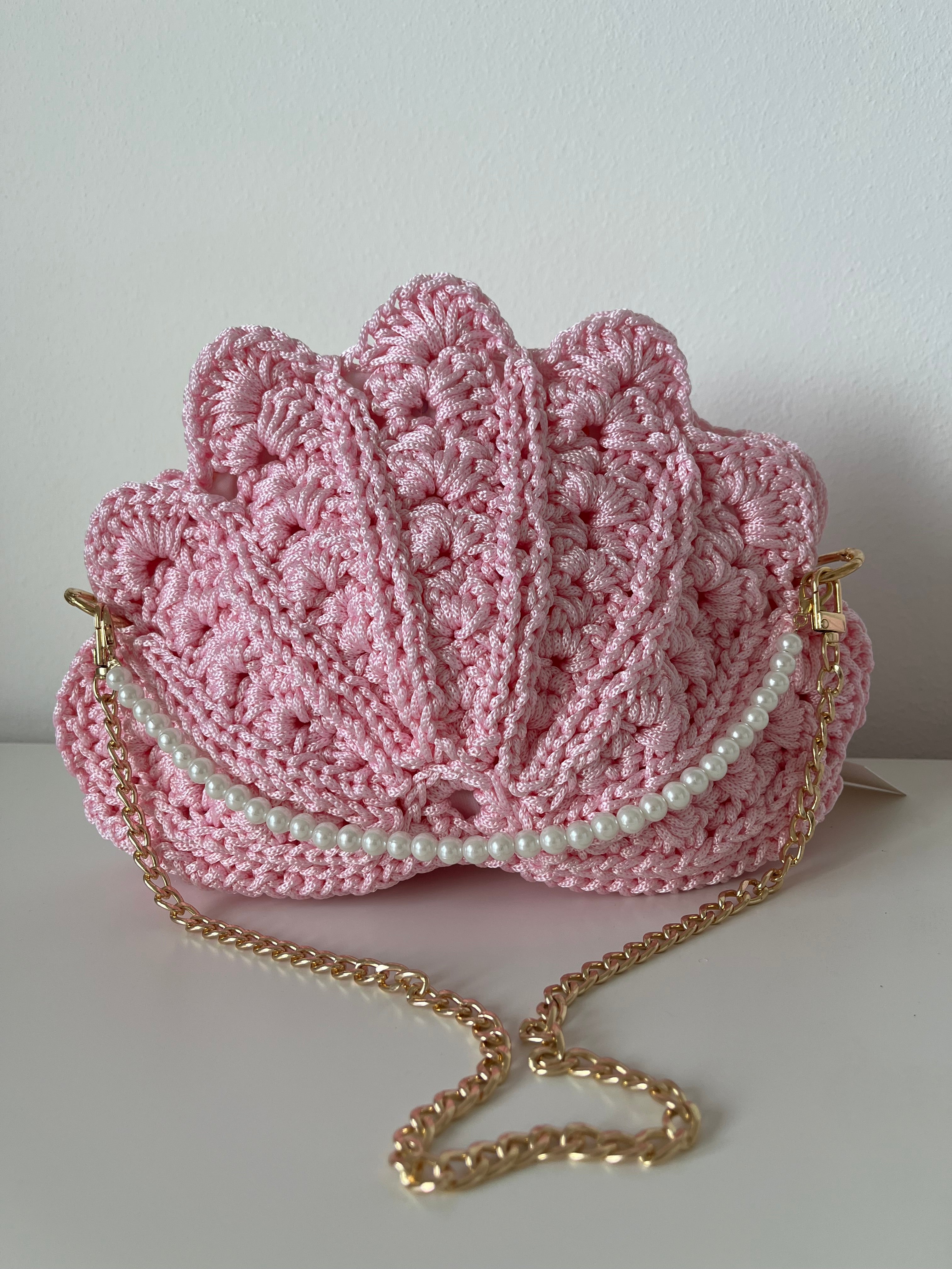 Venus Shell Bag - Handmade Crochet Purse