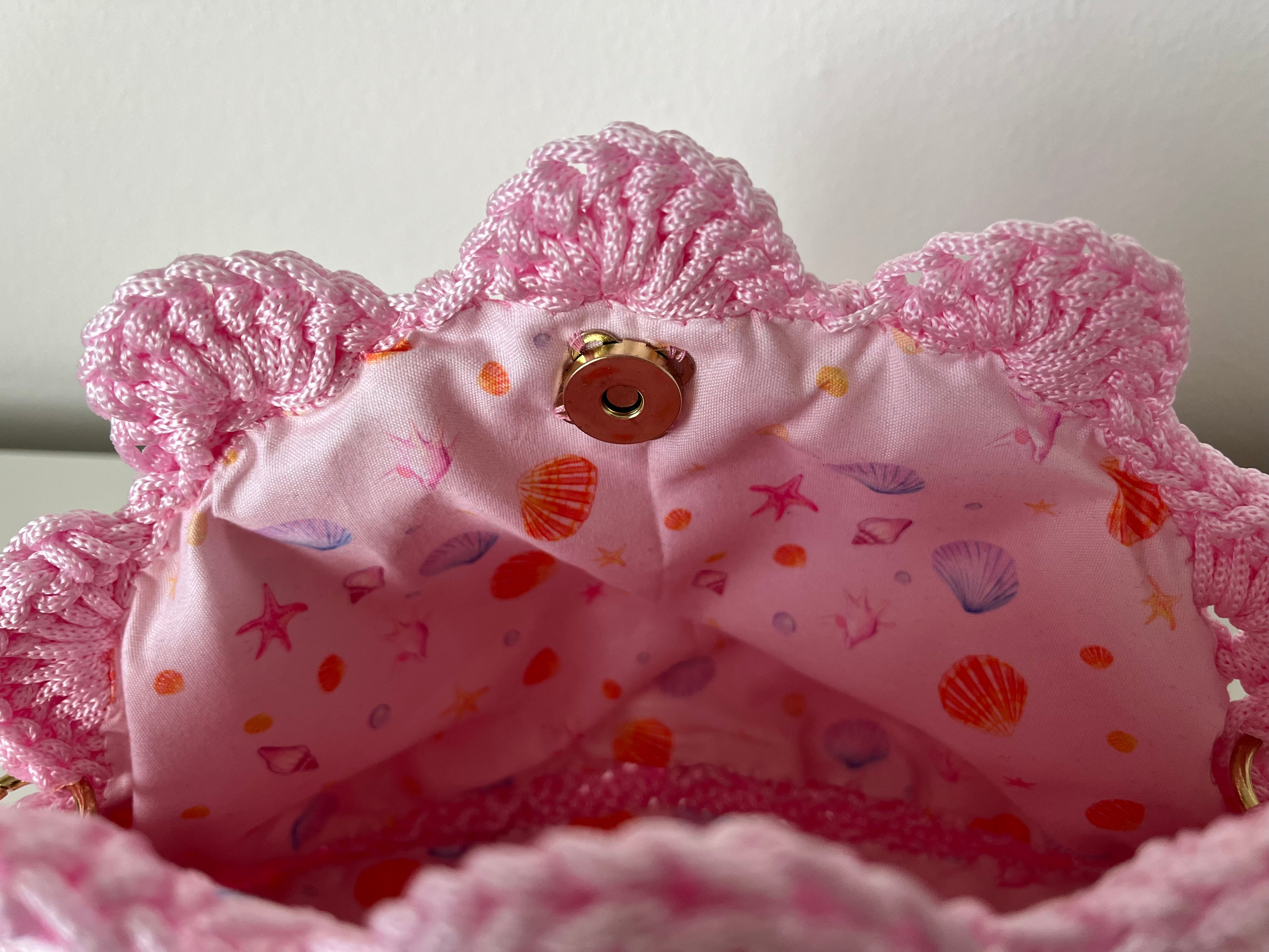 Venus Shell Bag - Handmade Crochet Purse