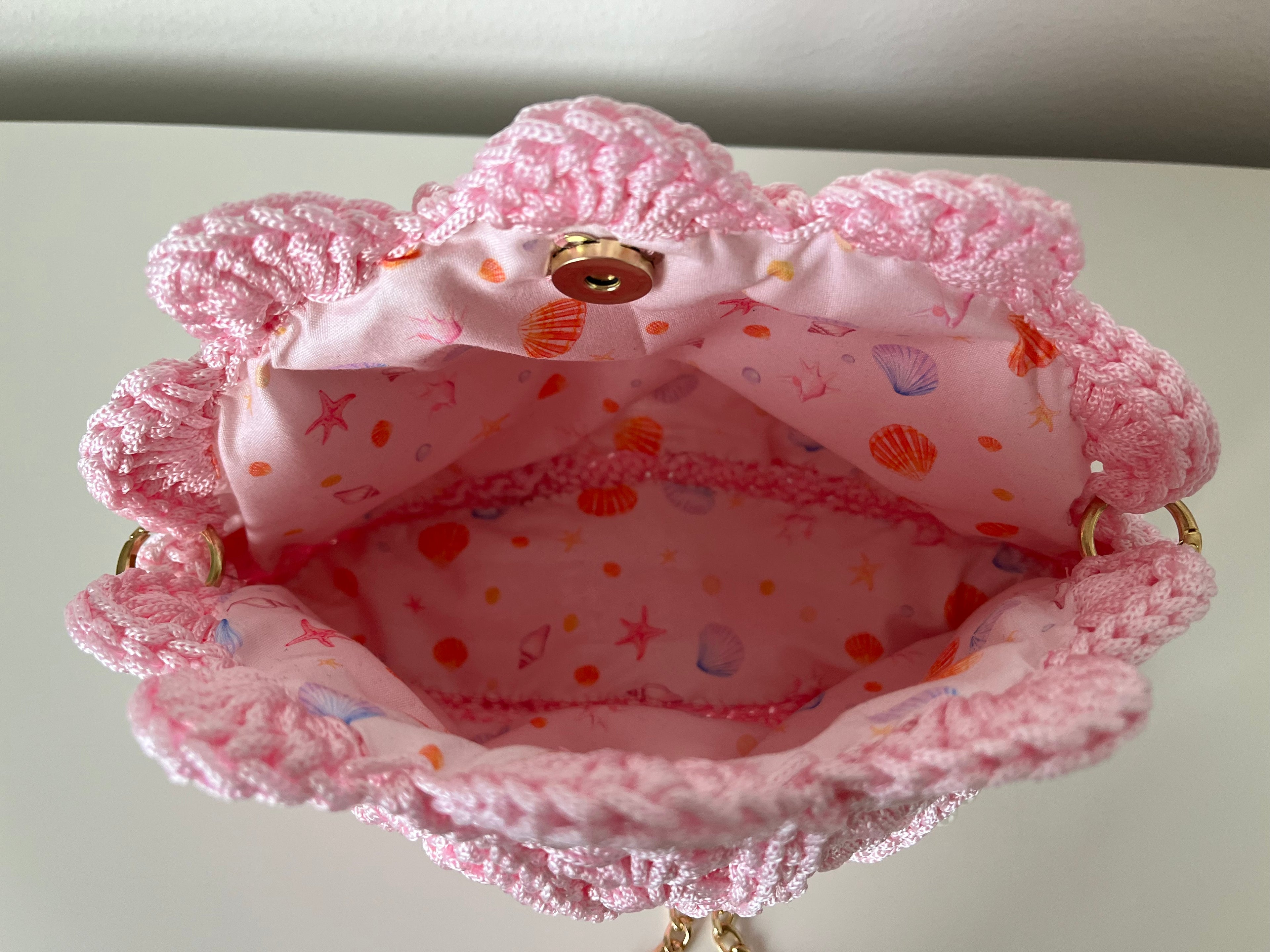 Venus Shell Bag - Handmade Crochet Purse